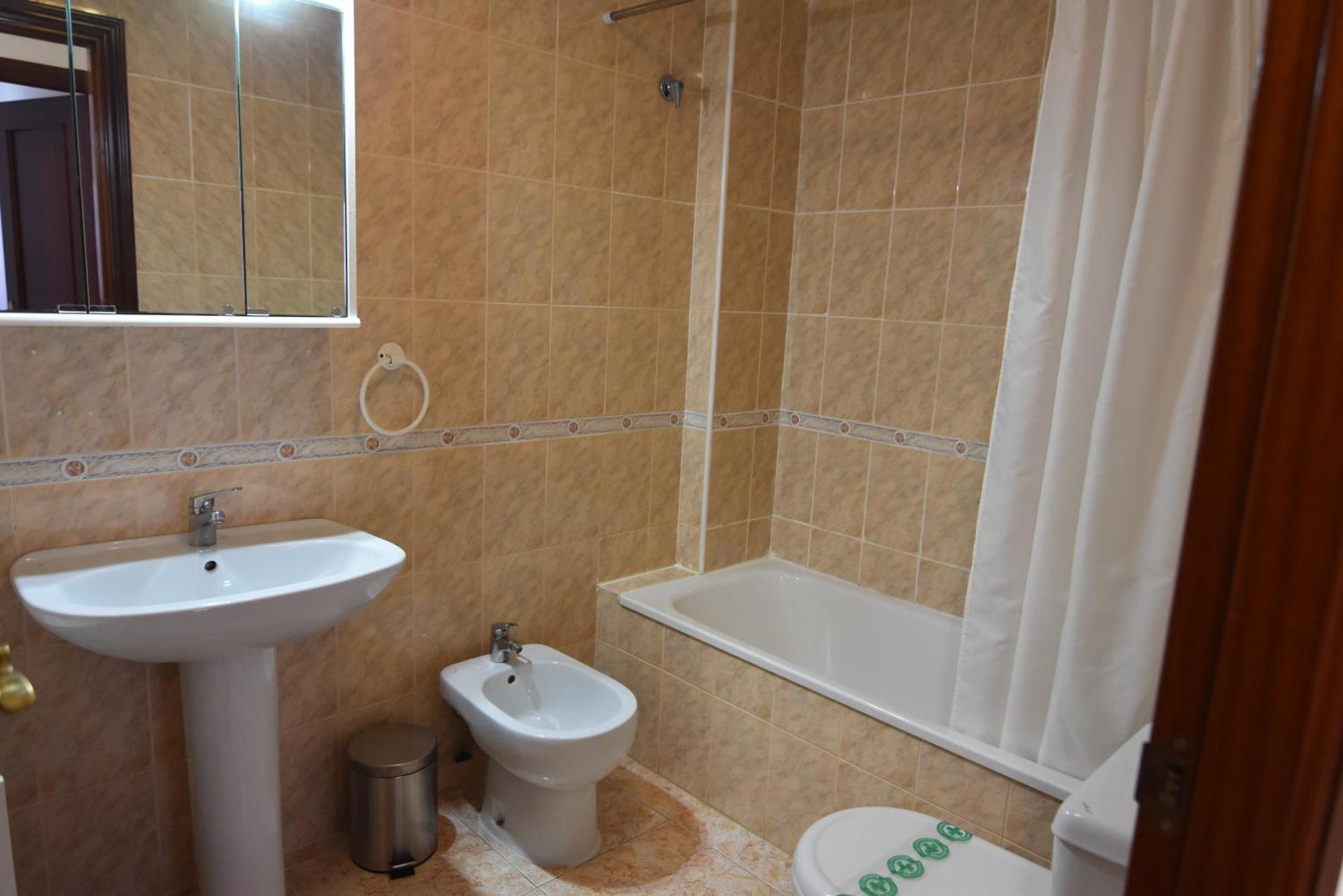 Rnet - Lluis Companys Roses Apartman Kültér fotó